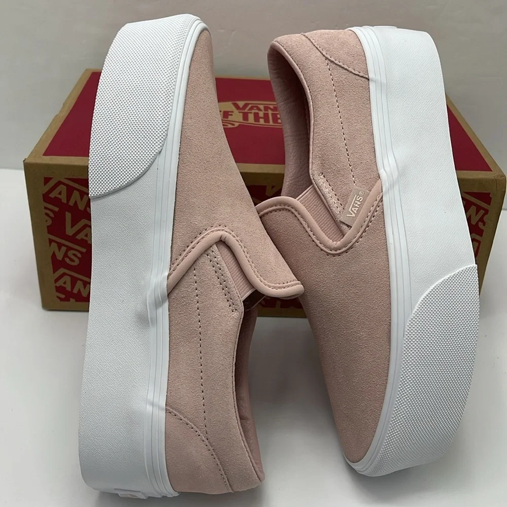 Vans WMNS Platform Sneakers Classic Slip-On Stackform Mono Embroidery Rose Smoke